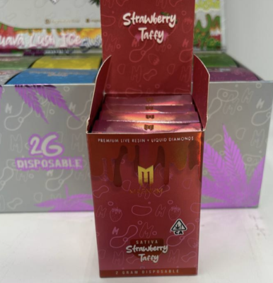 Magnum Strawberry Taffy Disposable